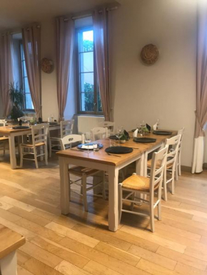 Hotels in Saint-Sulpice-le-Dunois
